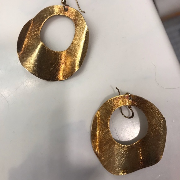 Good Old Gold Jewelry Hammered Gold Wavy Lightweight